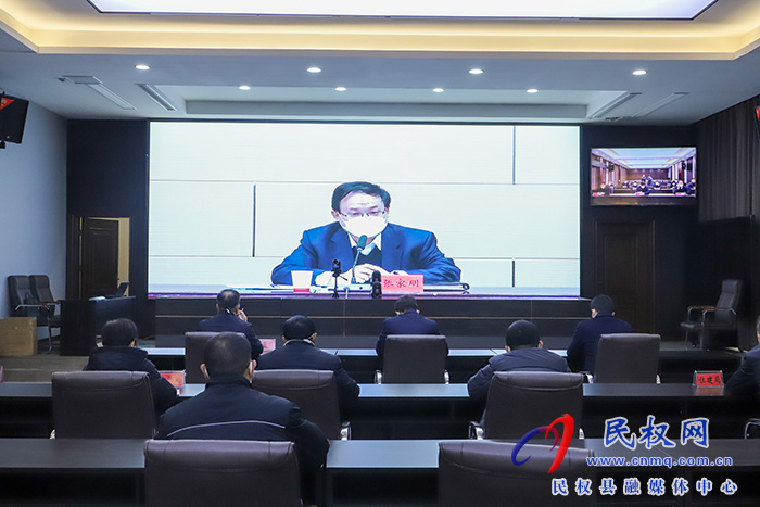我縣組織收聽收看全市經(jīng)濟(jì)運(yùn)行調(diào)度會(huì)