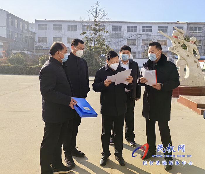 縣領導石克林、朱繼兵到程莊鎮(zhèn)包保企業(yè)督導檢查食品安全“兩個責任”工作機制落實情況