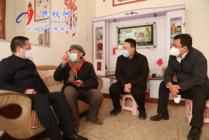 市委正處級巡察專員到民權(quán)走訪慰問老黨員和生活困難黨員