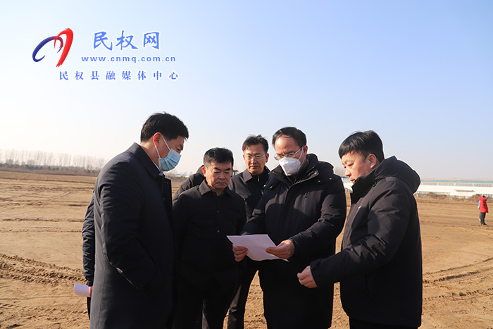 縣委常委、常務(wù)副縣長王景義調(diào)研“三個(gè)一批”項(xiàng)目建設(shè)情況