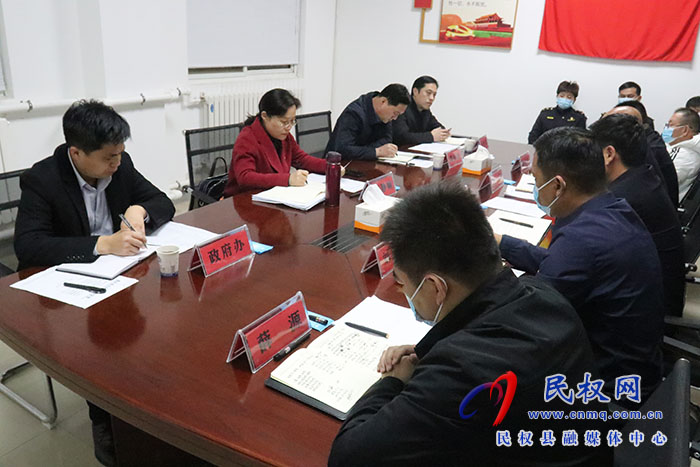 縣委副書記、縣長(zhǎng)王靜嫻調(diào)研城市管理工作