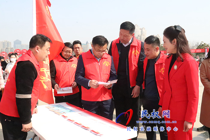 民權(quán)縣舉行新時代文明實踐推動周暨“學(xué)雷鋒、我行動”全民志愿服務(wù)月、好人文化周活動