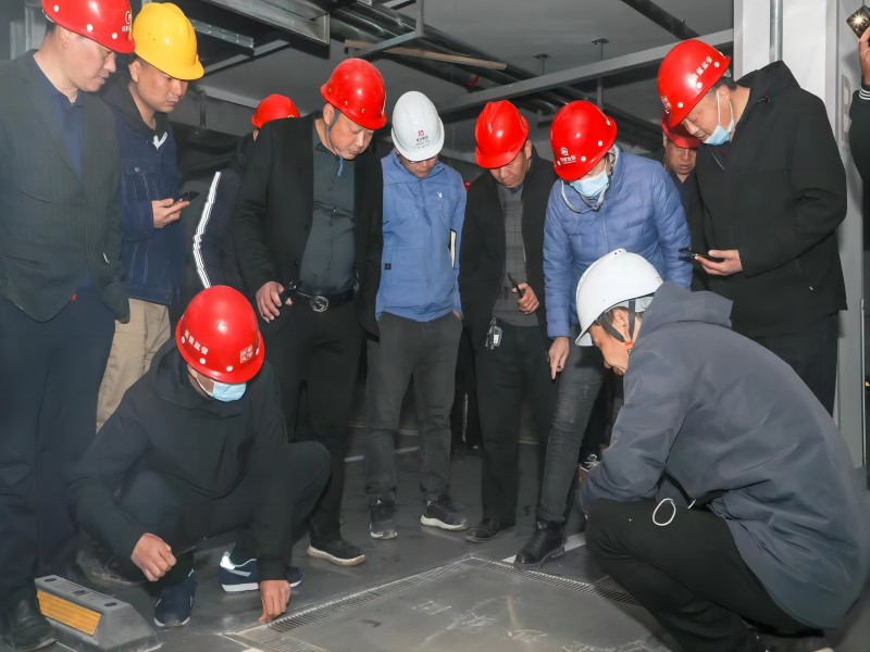 縣住建局組織全縣建筑企業(yè)開(kāi)展在建項(xiàng)目工程質(zhì)量學(xué)習(xí)交流活動(dòng)