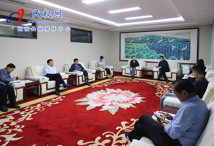 縣委副書記、縣長(zhǎng)王靜嫻會(huì)見韻達(dá)控股股份有限公司副總經(jīng)理吳其右
