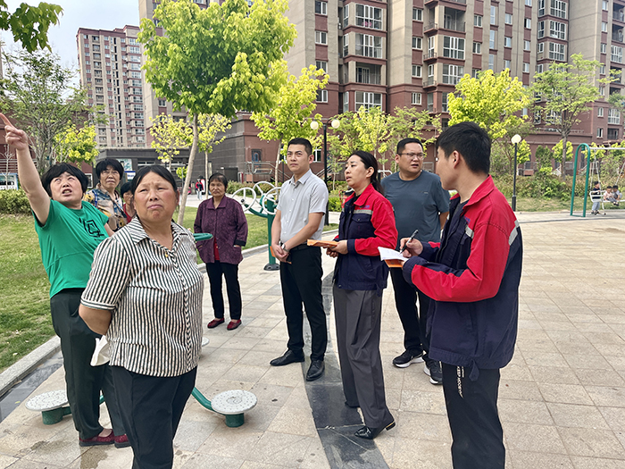 住建局組織民權(quán)新源熱力有限公司開(kāi)展“慧暖萬(wàn)家”服務(wù)