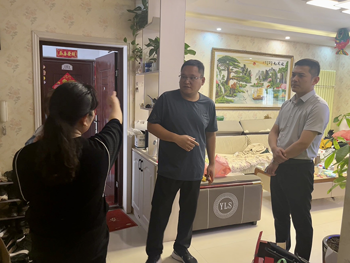 住建局組織民權(quán)新源熱力有限公司開(kāi)展“慧暖萬(wàn)家”服務(wù)
