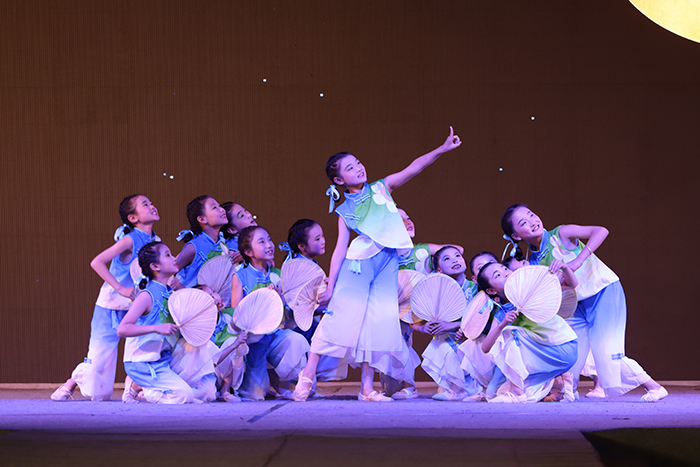 民權(quán)求實小學(xué)第六屆“向美而行，逐夢未來”校園文化藝術(shù)節(jié)圓滿落幕