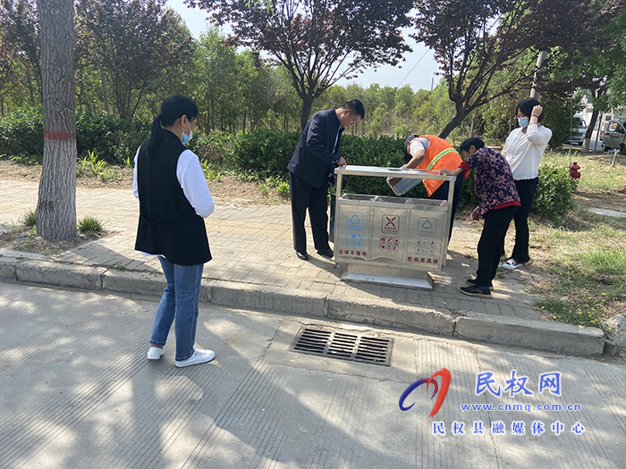 縣城市管理局：提升環(huán)衛(wèi)保潔質(zhì)量，助力文明城衛(wèi)生城聯(lián)創(chuàng)