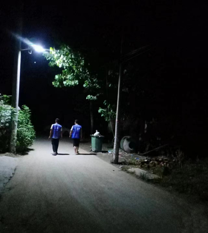 持續(xù)開展夜間巡邏，“小網(wǎng)格”匯聚平安建設(shè)“大能量”