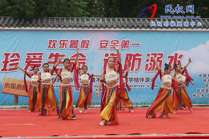 我縣舉辦珍愛(ài)生命 謹(jǐn)防溺水主題宣傳活動(dòng)