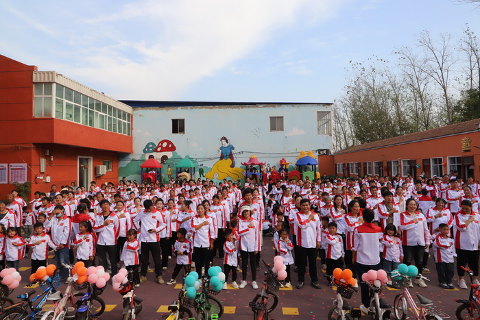  全民奧運(yùn)會(huì)，等你來挑戰(zhàn)！野崗鎮(zhèn)童欣幼兒園舉行親子運(yùn)動(dòng)會(huì)