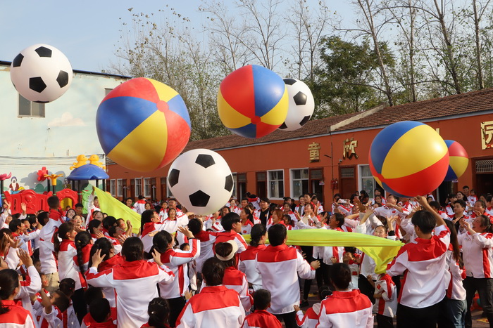  全民奧運(yùn)會(huì)，等你來挑戰(zhàn)！野崗鎮(zhèn)童欣幼兒園舉行親子運(yùn)動(dòng)會(huì)