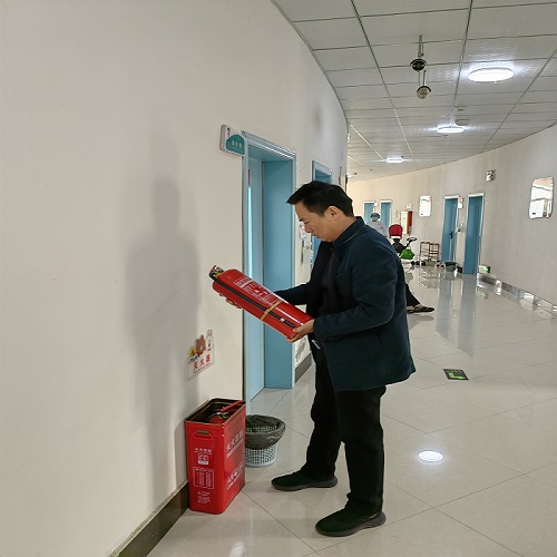 縣殘聯(lián)對(duì)縣殘疾人康復(fù)中心開(kāi)展安全檢查