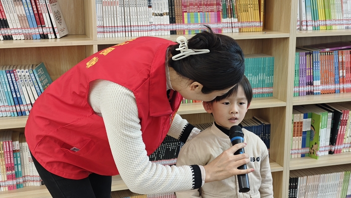 民權縣圖書館舉辦第三十二期“愛到最美是陪伴”親子閱讀活動