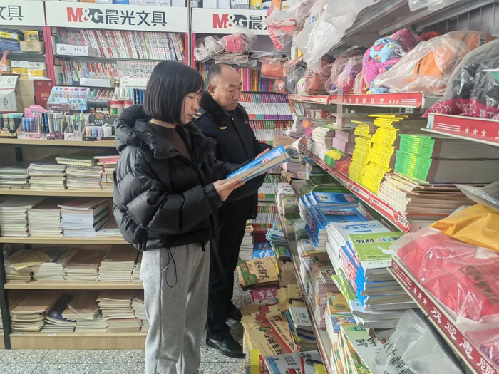 王橋、胡集等鄉(xiāng)鎮(zhèn)開展出版物市場整治行動