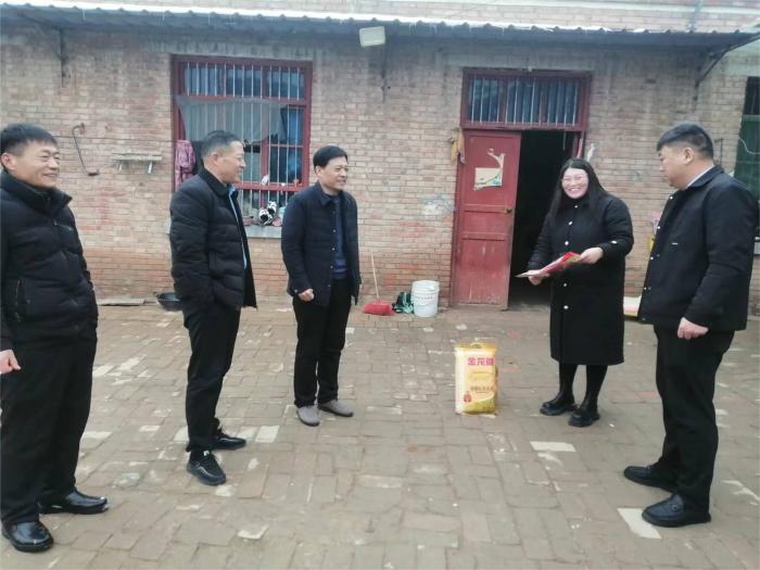 民權(quán)縣供銷合作社開展2024年新春慰問活動(dòng)