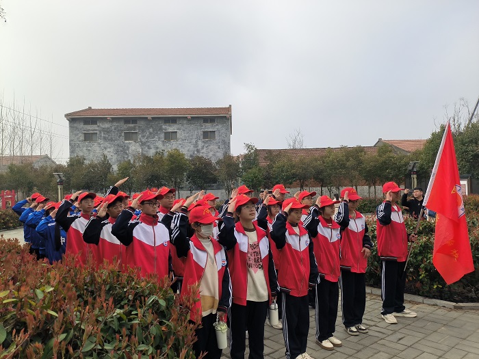 團(tuán)縣委組織開展2024年迎五四“探尋紅色足跡，傳承革命精神”紅色研學(xué)實(shí)踐活動(dòng)