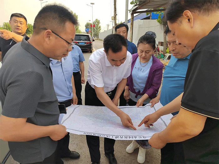   市公路事業(yè)發(fā)展中心黨委書記、主任馬登峰到我縣調(diào)研國道220豫魯省界出入口項目