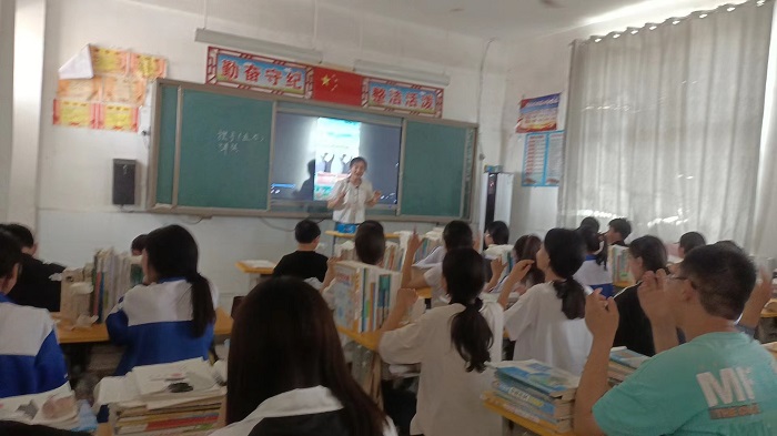 “桌”而不凡，“舞”動青春——民權(quán)縣雙塔鎮(zhèn)初級中學“護苗”在行動