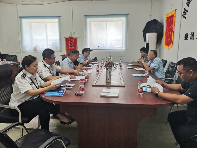 民權(quán)縣人社局開展“鑄誠(chéng)信、優(yōu)環(huán)境、 惠民生”誠(chéng)信宣傳活動(dòng)