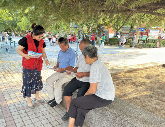 縣委黨校開展第37個(gè)國(guó)際禁毒日文明實(shí)踐活動(dòng)