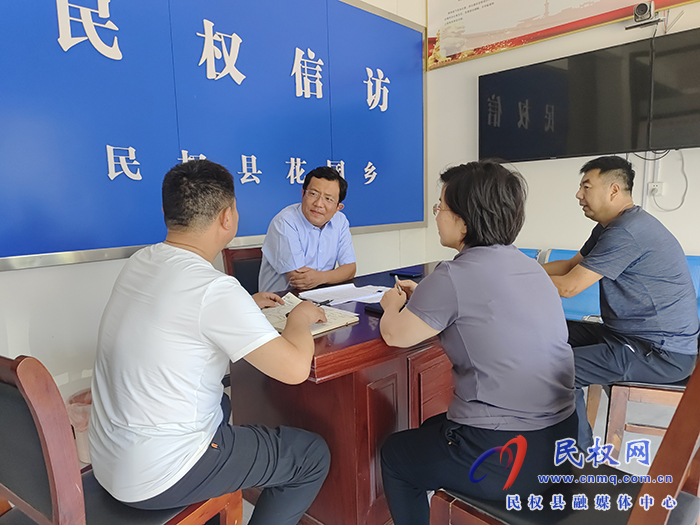 縣委副書記李君調(diào)研督導(dǎo)基層治理、 信訪穩(wěn)定等工作
