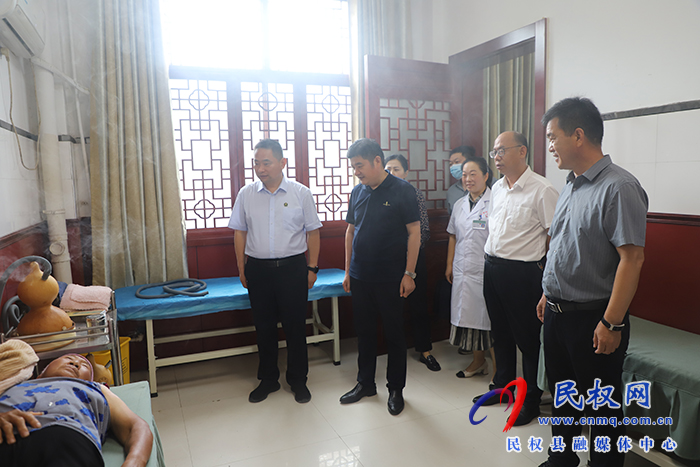 市殘聯(lián)黨組成員、副理事長(zhǎng)王曙光到民調(diào)研殘疾人四級(jí)康復(fù)服務(wù)體系建設(shè)工作 