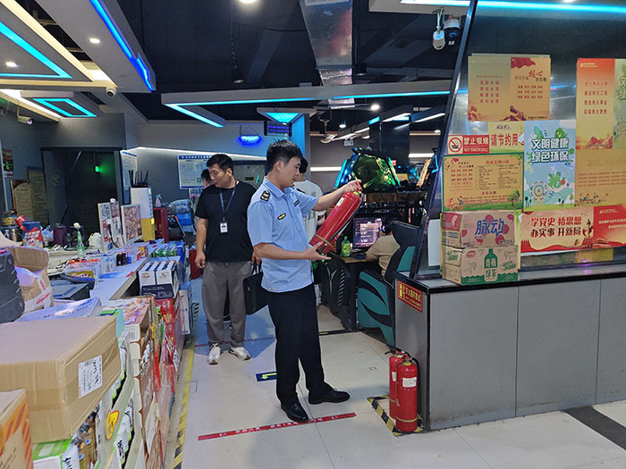 民權(quán)縣文化廣電和旅游局扎實開展暑期未成年人保護(hù)及安全生產(chǎn)整治行動