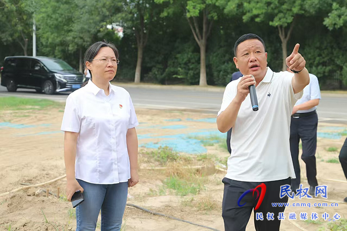 縣委書記王靜嫻調研重點項目建設情況