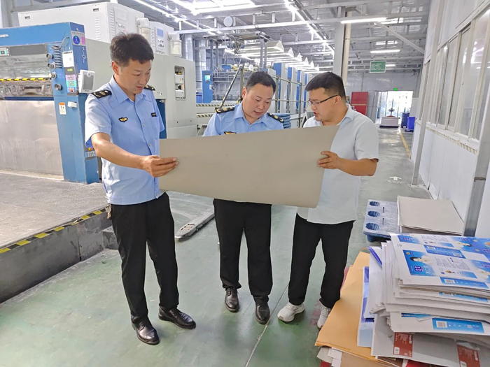 民權(quán)縣開展印刷企業(yè)及出版物市場集中檢查專項行動