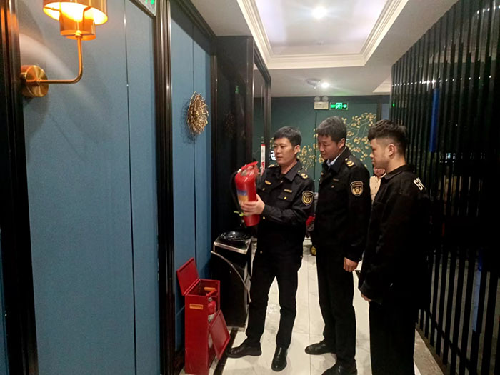 民權(quán)縣文化廣電和旅游局開展國慶節(jié)假期消防、安全生產(chǎn)專項(xiàng)執(zhí)法檢查