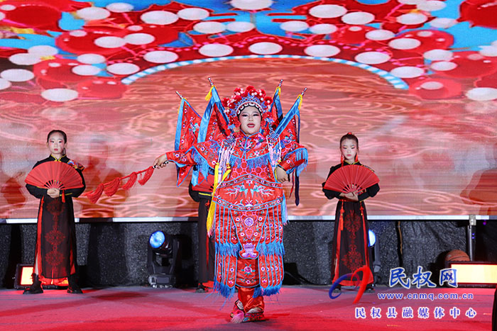 民權(quán)縣求實學校舉辦第八屆校園文化藝術(shù)節(jié)